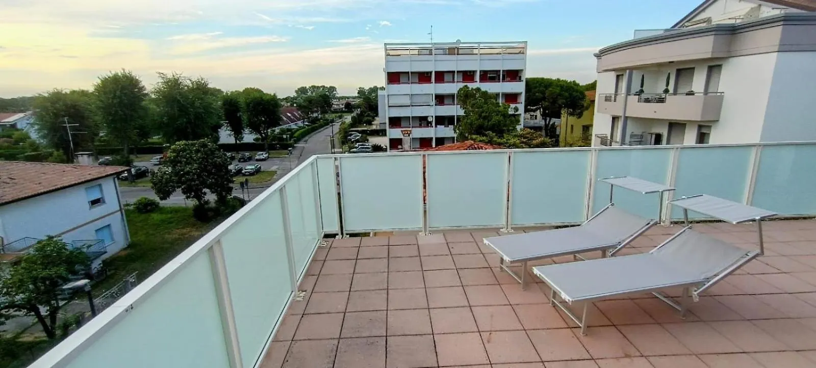 ビビオーネPenthouse Liberty Atticoアパートメント イタリア